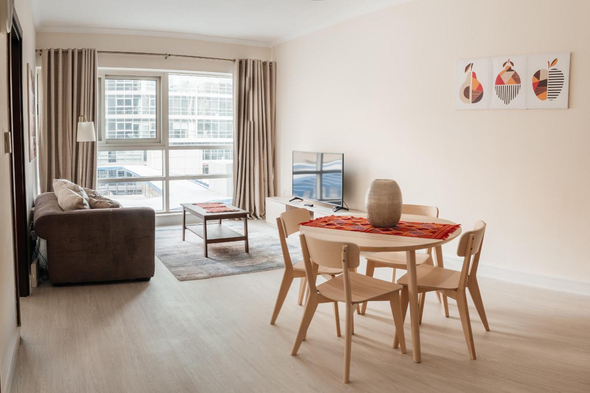 Apartment Chic 1br Oasis In The Heart Of Marina
